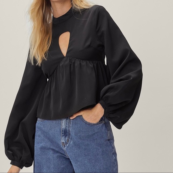 NWT Nasty Gal Peplum Hem Keyhole Detail Blouse Size 4 - Picture 3 of 11